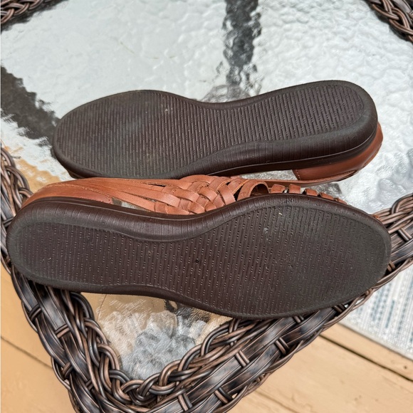 Softspots Brown Leather Women's Loafers size 9.5W - Picture 6 of 6